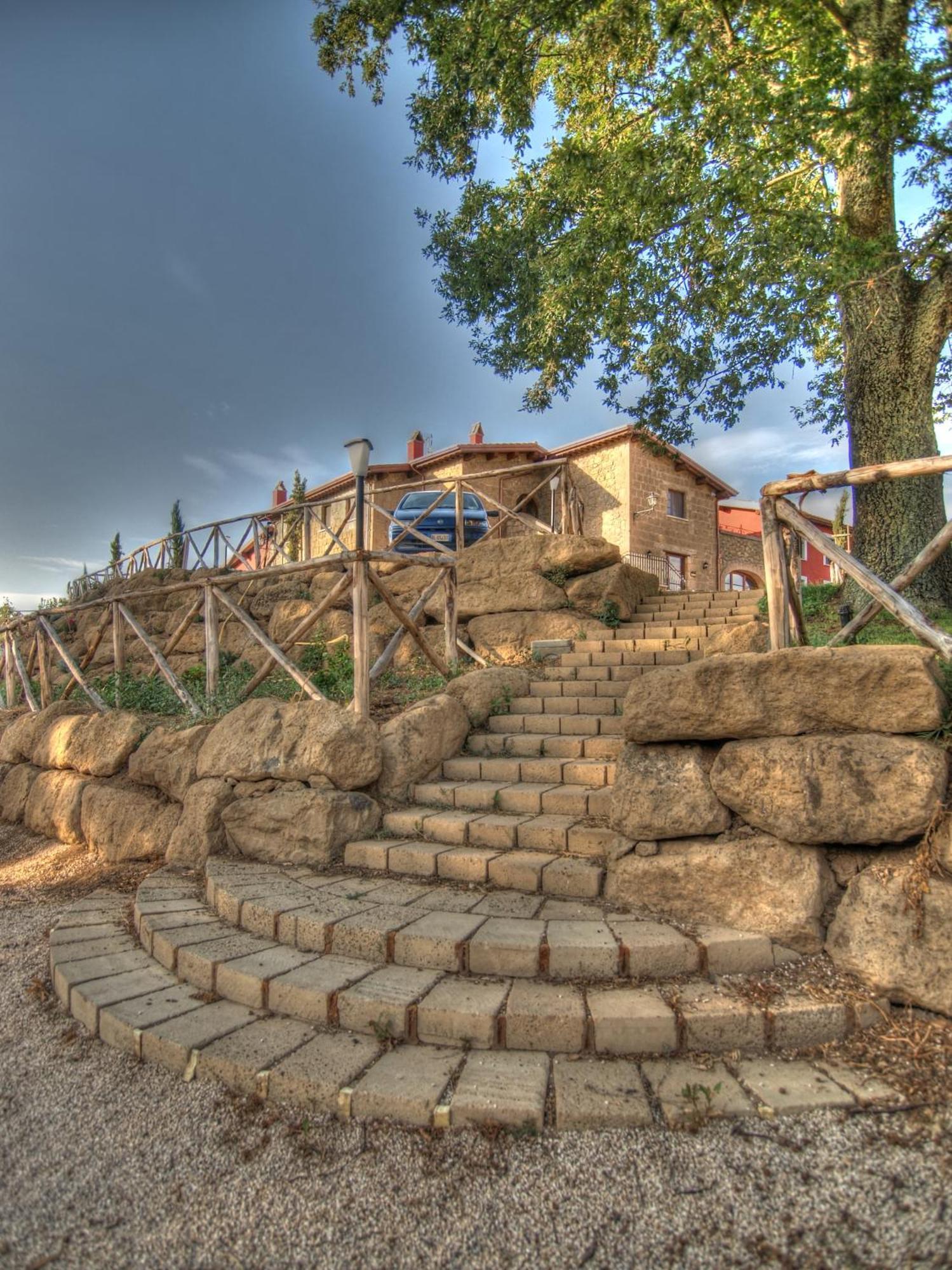 Agriturismo Podere Del Lepre San Quirico  Exterior foto